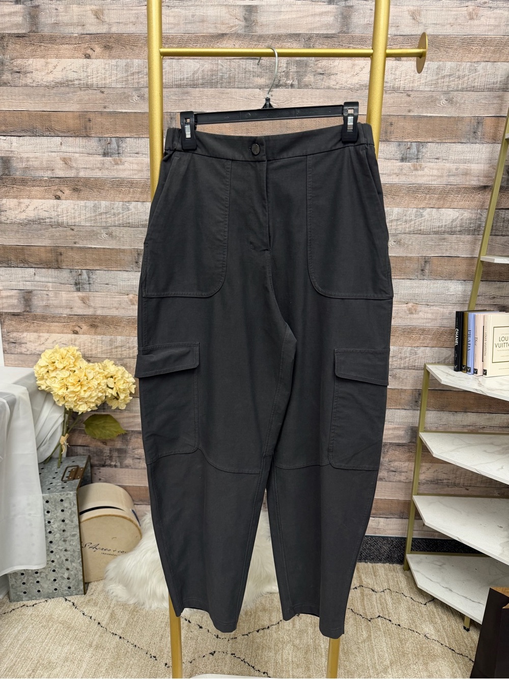 Lululemon gray Light Utilitech cargo pocket high risepant